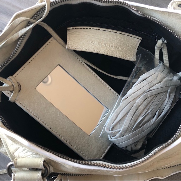 Ultra RARE ‘03 BALENCIAGA White Mastic First Bag Purse Vintage - Picture 5 of 8